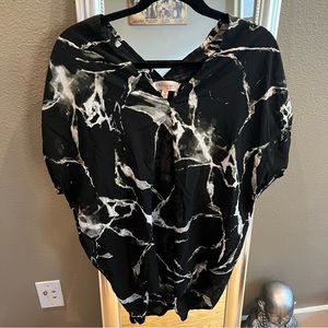 Philosophy Collection Comfy black silver tee oversized granite artsy marble